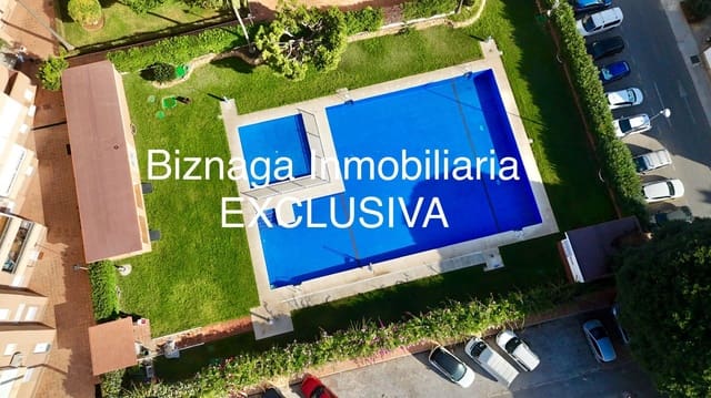 2 slaapkamer Appartement te koop in Centro Internacional, Torrox met zwembad - € 328.500 (Ref: 9385174)