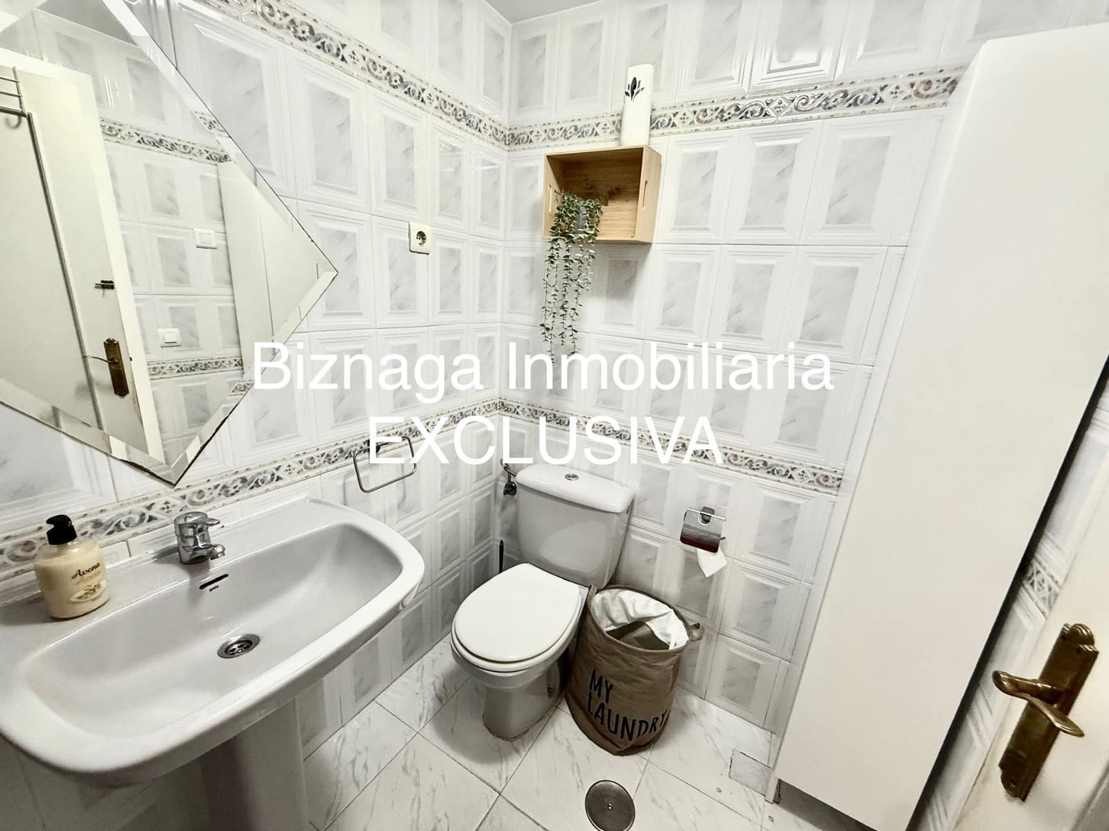 2 slaapkamer Appartement te koop in Torrox-Costa met zwembad - € 328.500 (Ref: 9385174)