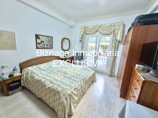 1 slaapkamer Appartement te koop in Centro Internacional, Torrox met zwembad - € 238.000 (Ref: 9413723)