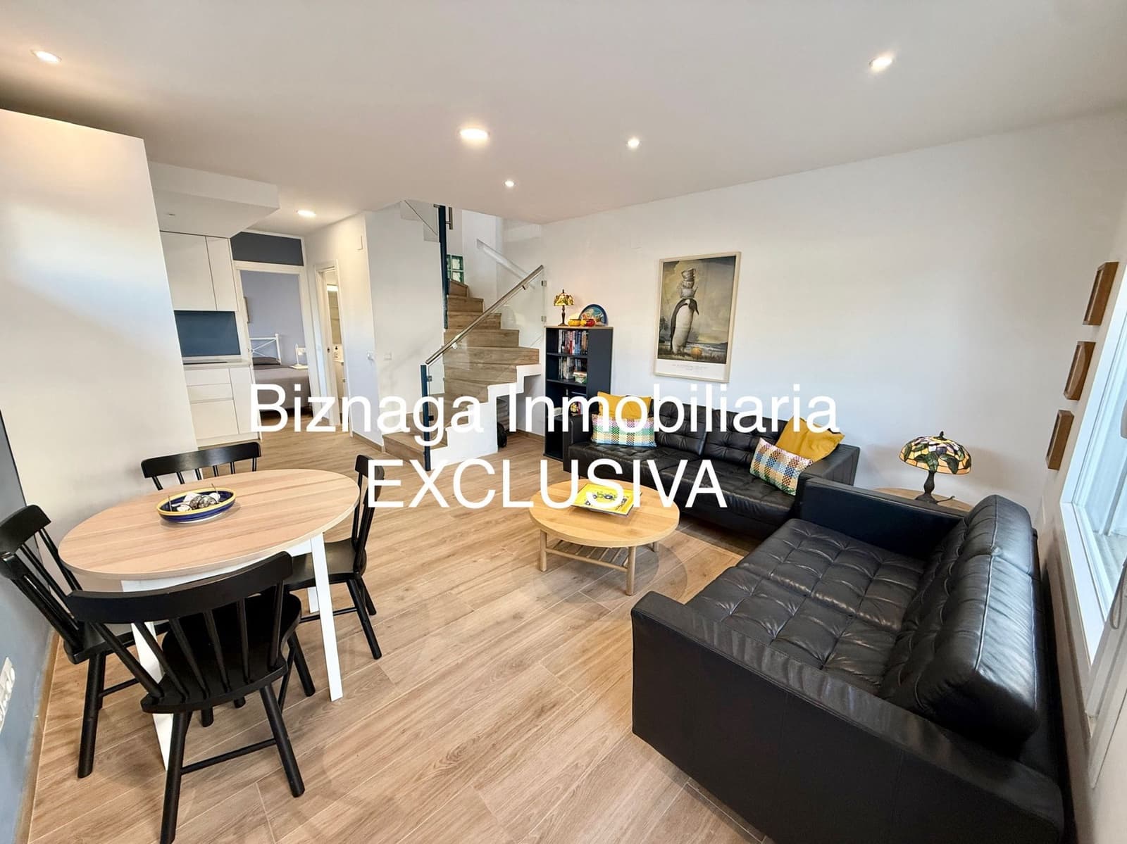 4 bedroom Villa for sale in Torrox-Costa with pool - € 468,000 (Ref: 9472254)