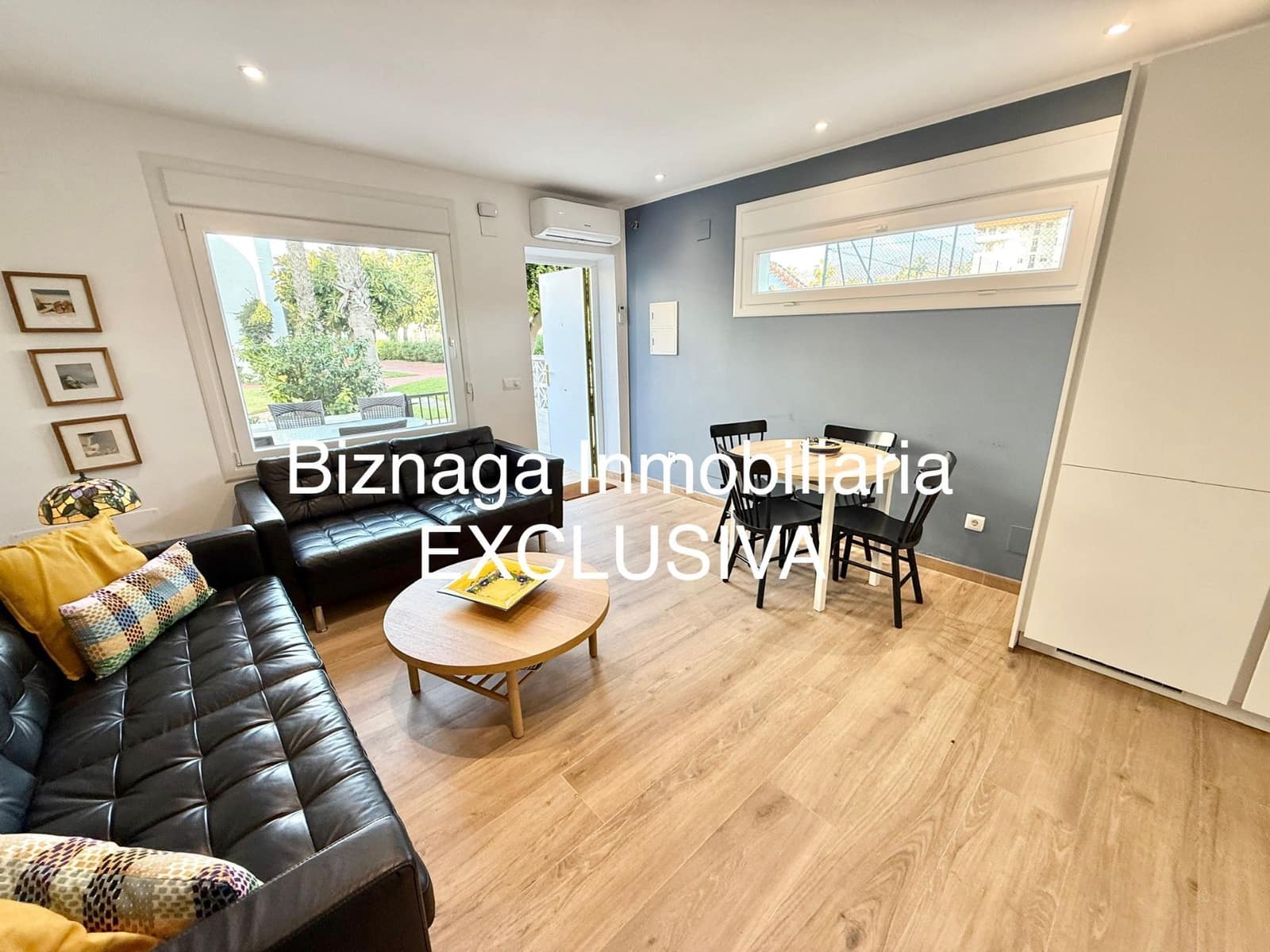 4 bedroom Villa for sale in Torrox-Costa with pool - € 468,000 (Ref: 9472254)