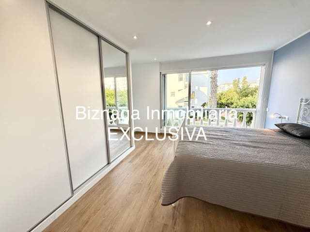 4 chambre Villa/Maison à vendre à Laguna Beach, Torrox avec piscine - 468 000 € (Ref: 9472254)