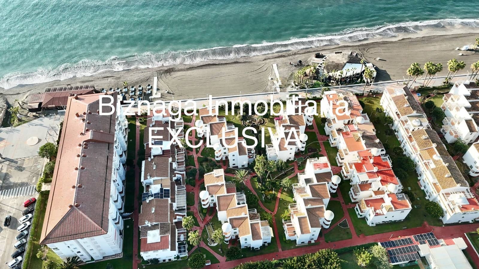 4 bedroom Villa for sale in Torrox-Costa with pool - € 468,000 (Ref: 9472254)