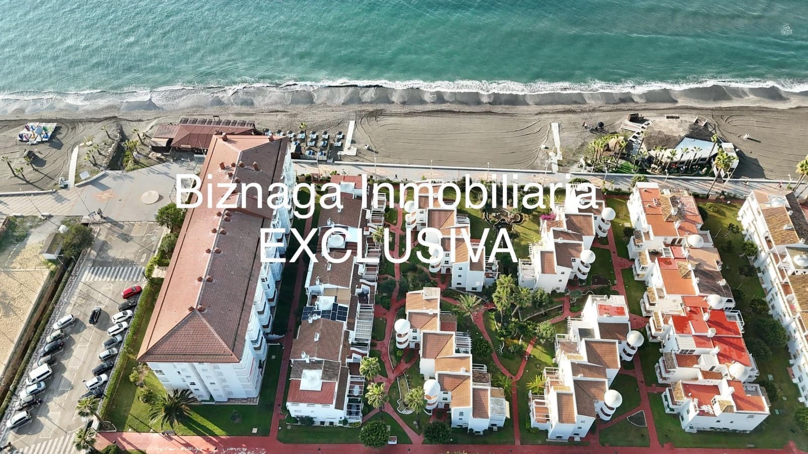 4 bedroom Villa for sale in Torrox-Costa with pool - € 468,000 (Ref: 9472254)