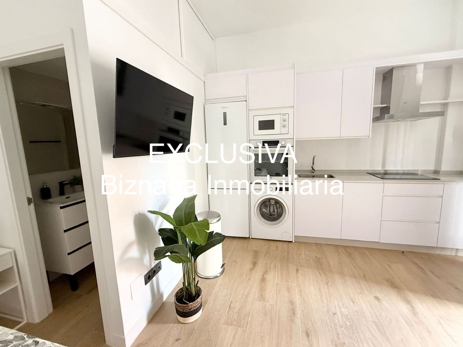 Estúdio para arrendar em Torrox-Costa - 650 € (Ref: 9570763)