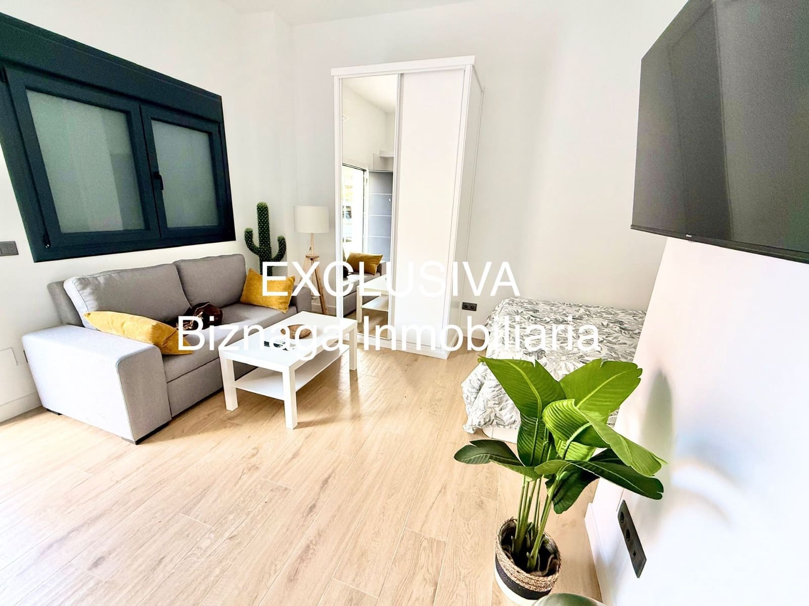 Estúdio para arrendar em Torrox-Costa - 650 € (Ref: 9570763)