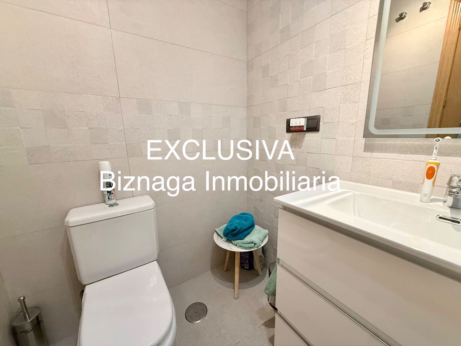 2 bedroom Semi-detached Villa for sale in Torrox-Costa with garage - € 269,900 (Ref: 9619006)