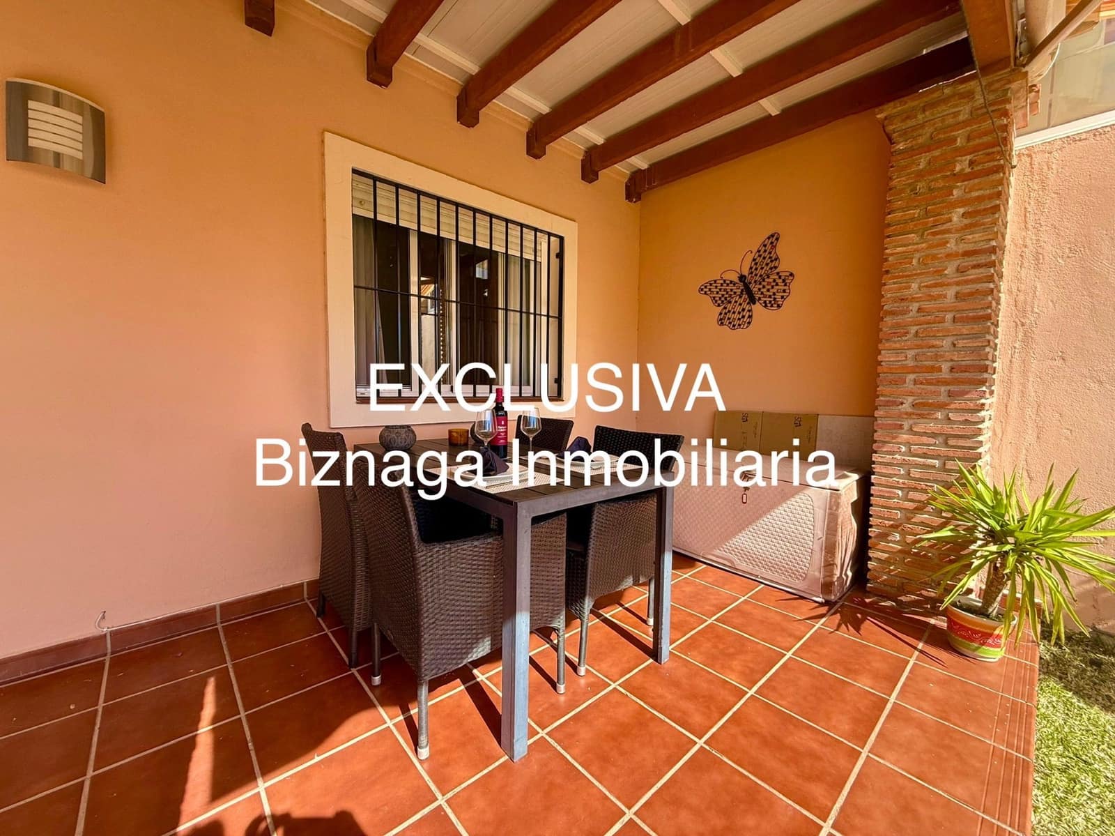 2 bedroom Semi-detached Villa for sale in Torrox-Costa with garage - € 269,900 (Ref: 9619006)