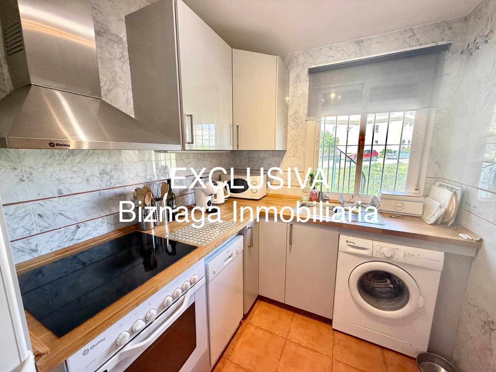 2 bedroom Semi-detached Villa for sale in Torrox-Costa with garage - € 269,900 (Ref: 9619006)