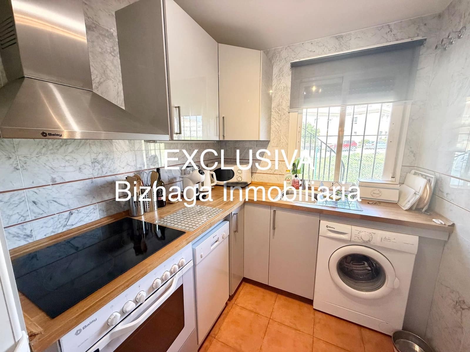 2 bedroom Semi-detached Villa for sale in Torrox-Costa with garage - € 269,900 (Ref: 9619006)