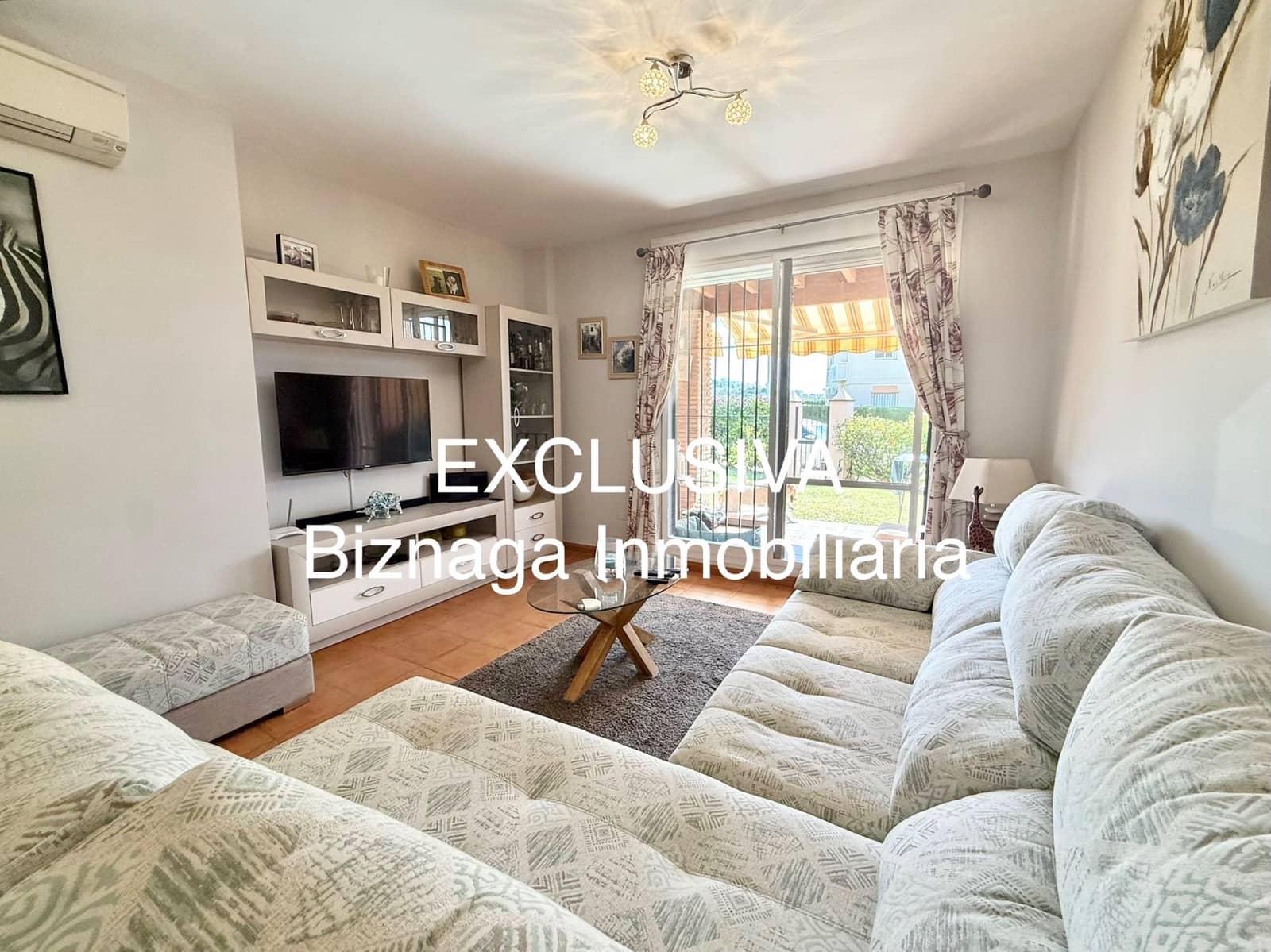 2 bedroom Semi-detached Villa for sale in Torrox-Costa with garage - € 269,900 (Ref: 9619006)