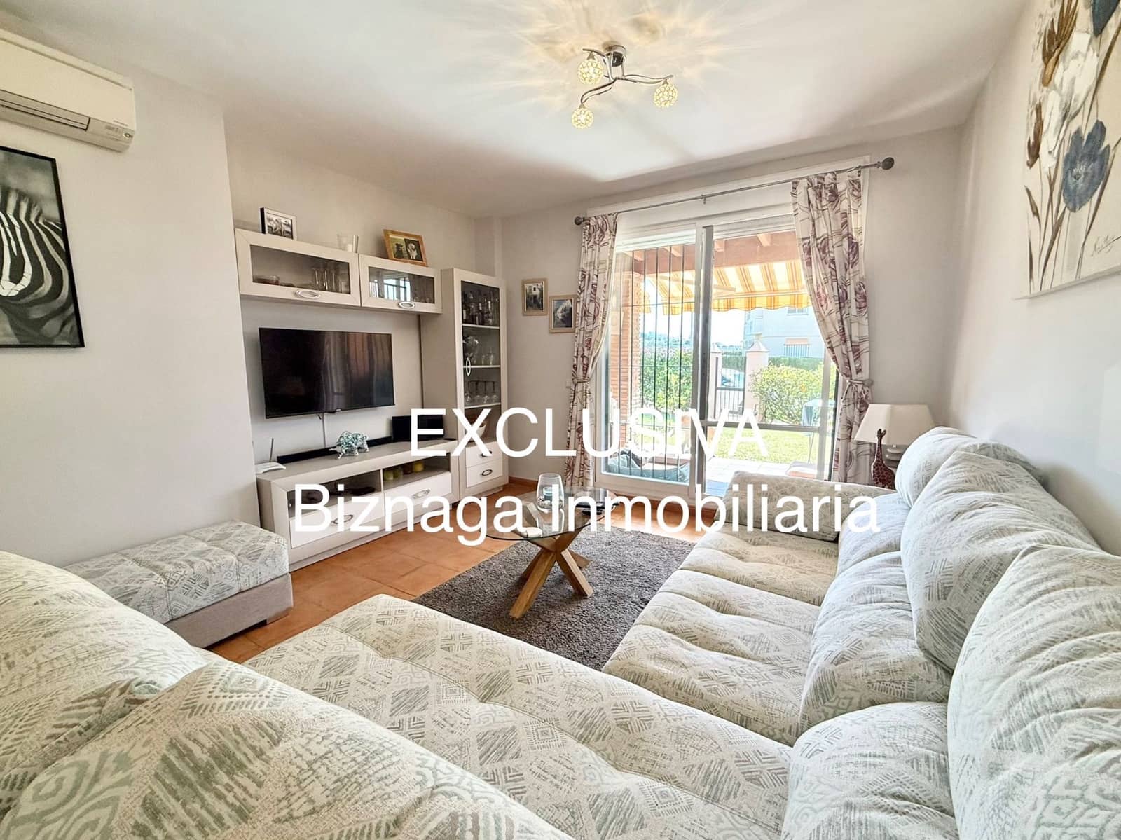 2 bedroom Semi-detached Villa for sale in Torrox-Costa with garage - € 269,900 (Ref: 9619006)