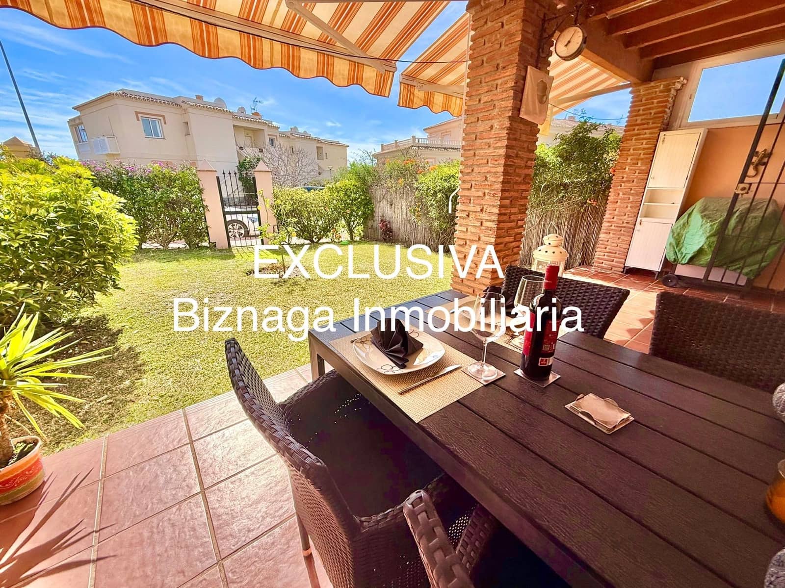 2 bedroom Semi-detached Villa for sale in Torrox-Costa with garage - € 269,900 (Ref: 9619006)