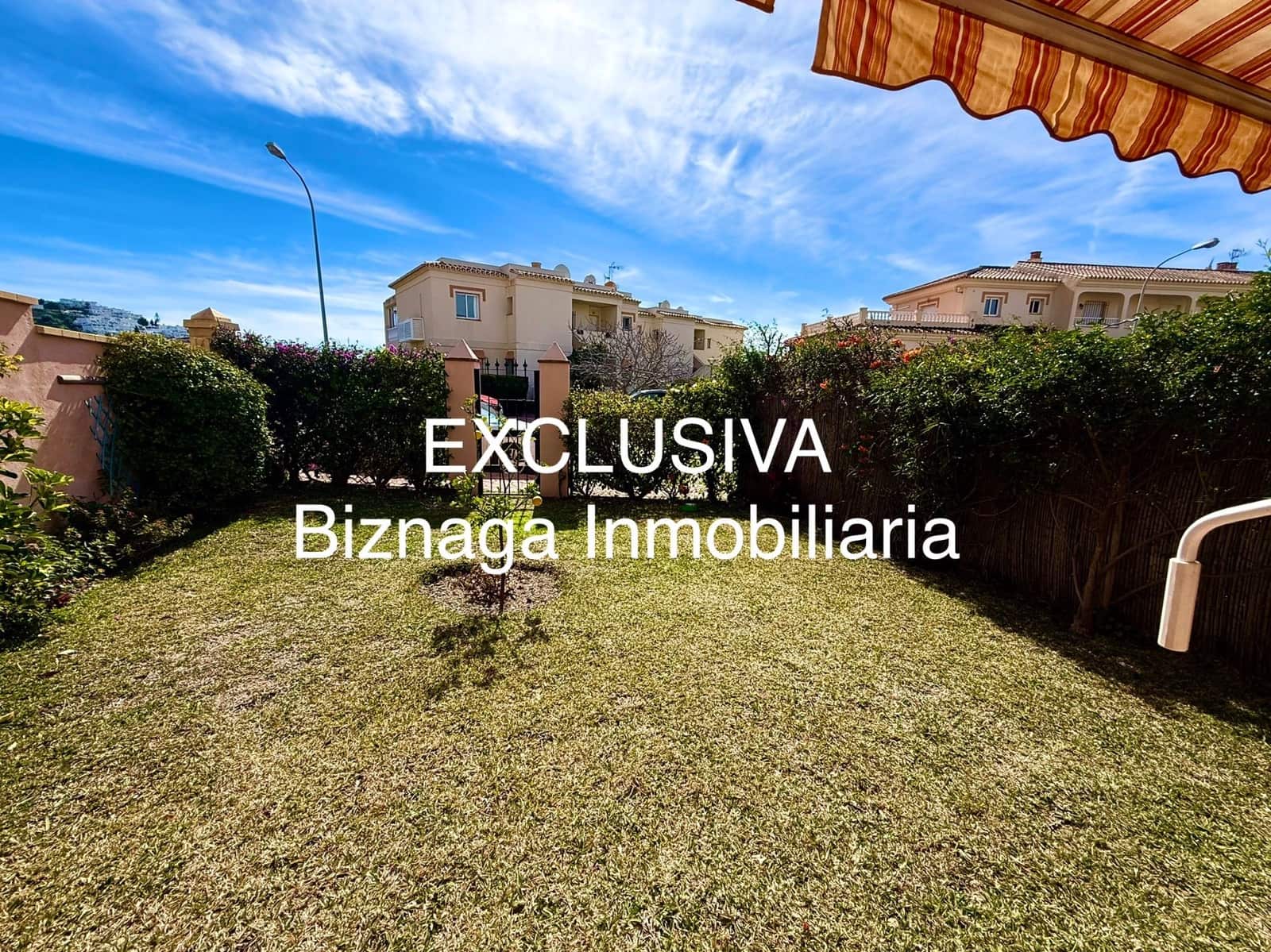 2 bedroom Semi-detached Villa for sale in Torrox-Costa with garage - € 269,900 (Ref: 9619006)