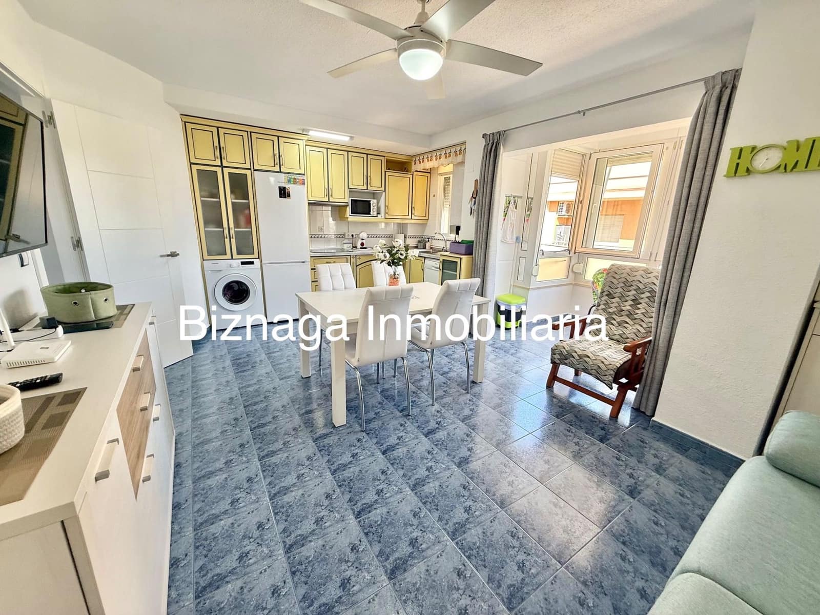 1 makuuhuone Huoneisto myytävänä paikassa Torrox-Costa mukana uima-altaan - 199 900 € (Ref: 9625367)