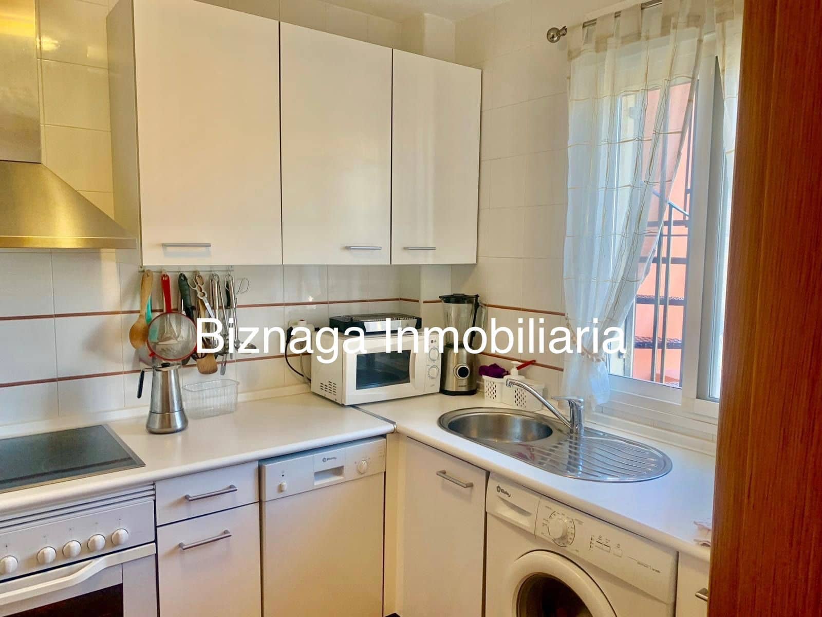 3 bedroom Semi-detached Villa for sale in Torrox-Costa with pool garage - € 330,000 (Ref: 9794235)