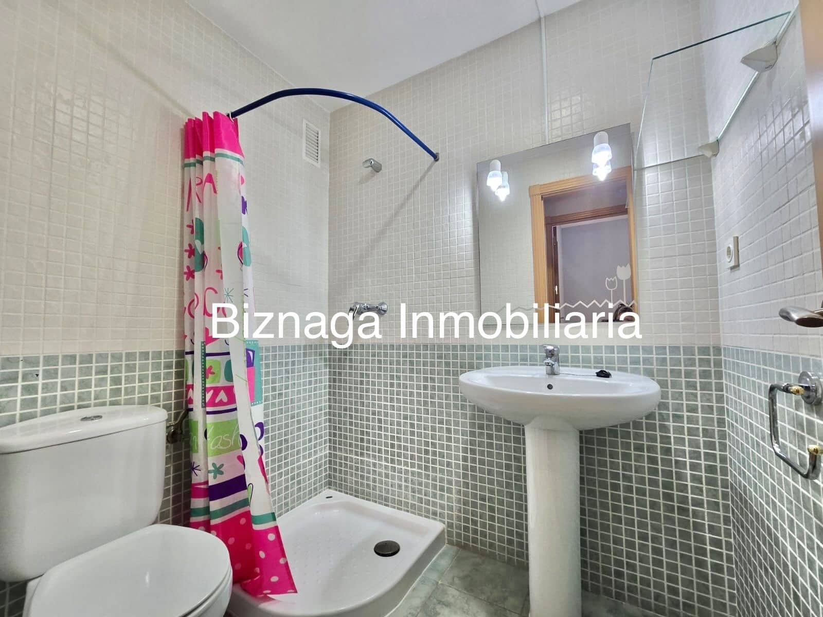 3 makuuhuone Huoneisto myytävänä paikassa Torrox-Costa - 270 000 € (Ref: 9875736)