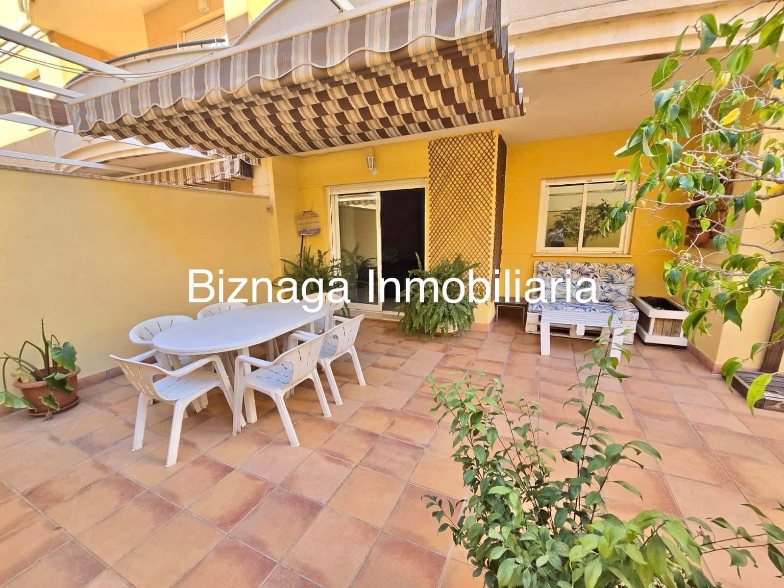3 makuuhuone Huoneisto myytävänä paikassa Torrox-Costa - 270 000 € (Ref: 9875736)