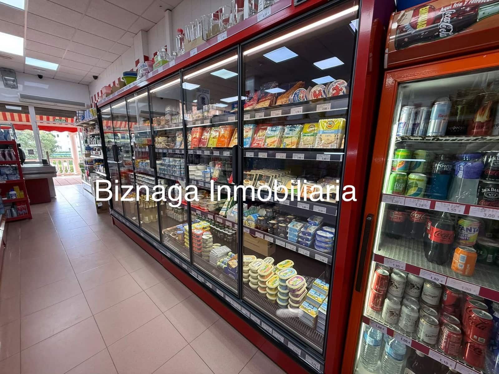 Commercial for sale in Torrox-Costa - € 585,000 (Ref: 9898971)
