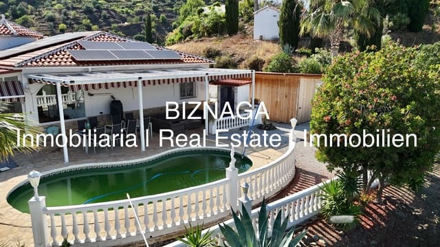 3 slaapkamer Villa te koop in Arenas met zwembad garage - € 535.000 (Ref: 9910074)