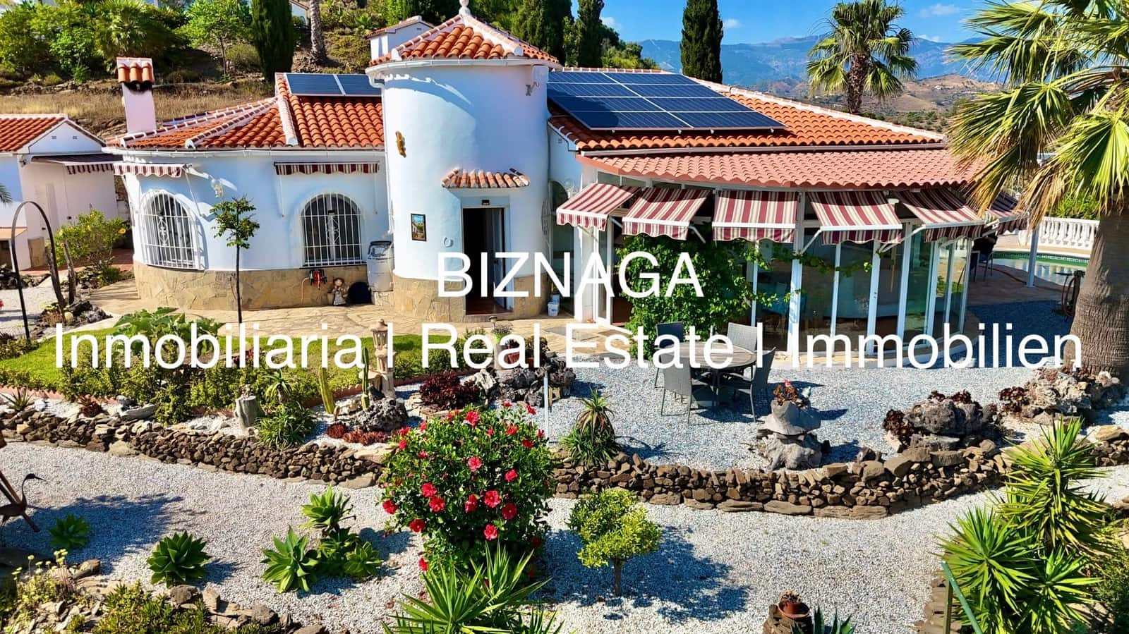 3 slaapkamer Villa te koop in Arenas met zwembad garage - € 535.000 (Ref: 9910074)