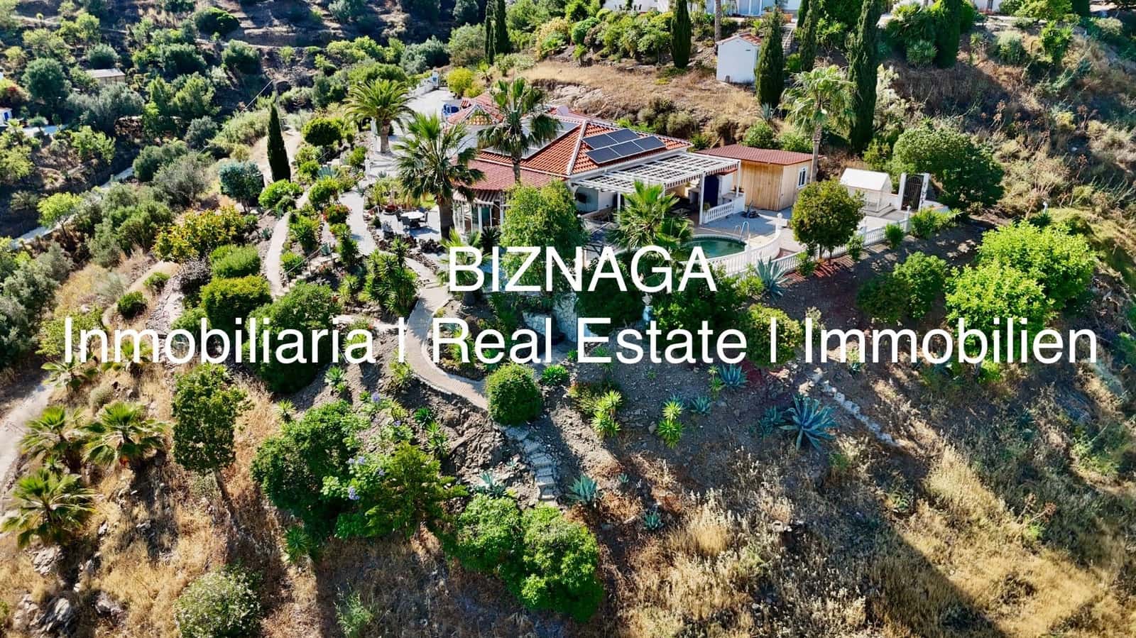 3 slaapkamer Villa te koop in Arenas met zwembad garage - € 535.000 (Ref: 9910074)