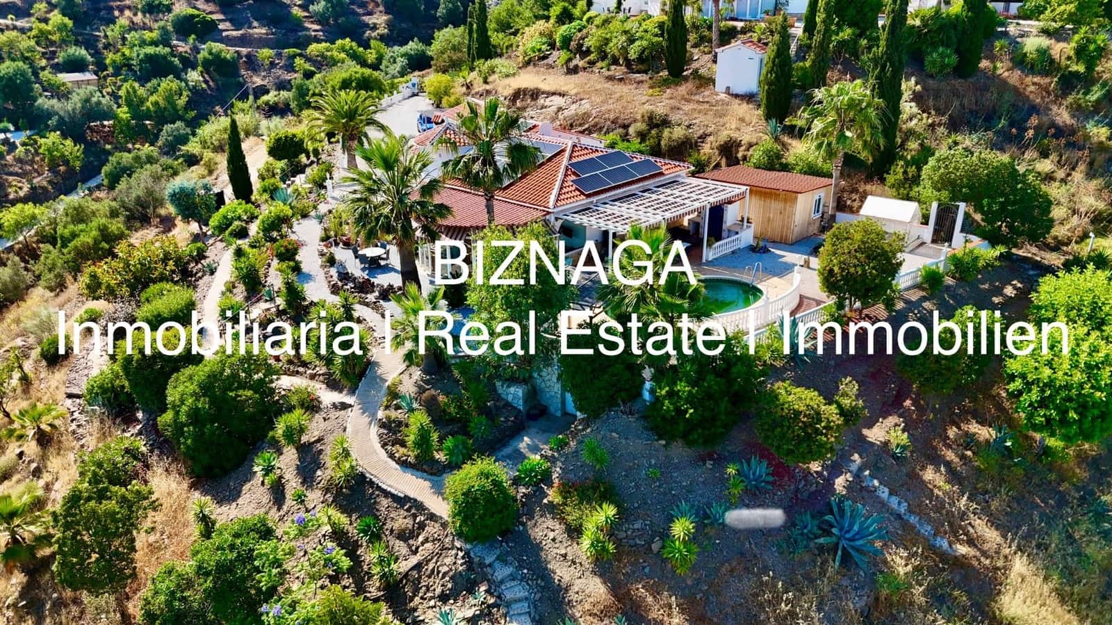 3 slaapkamer Villa te koop in Arenas met zwembad garage - € 535.000 (Ref: 9910074)