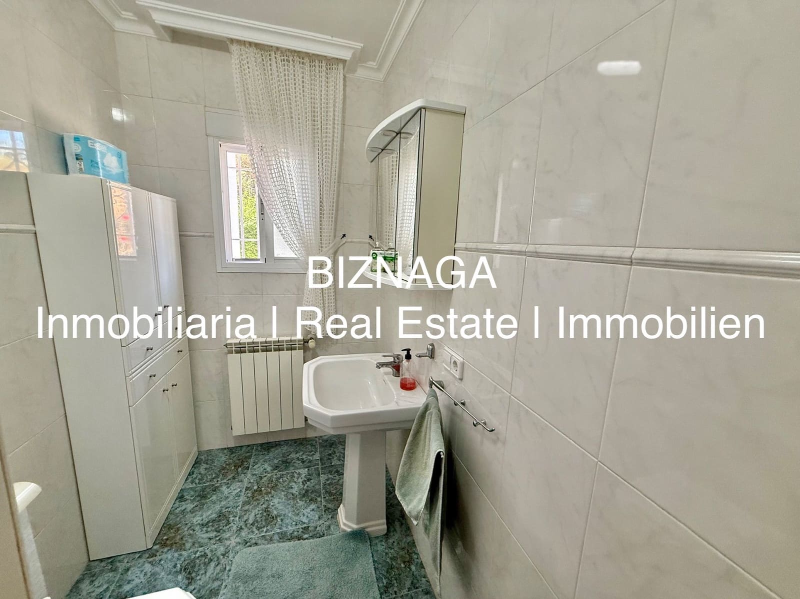 3 slaapkamer Villa te koop in Arenas met zwembad garage - € 535.000 (Ref: 9910074)