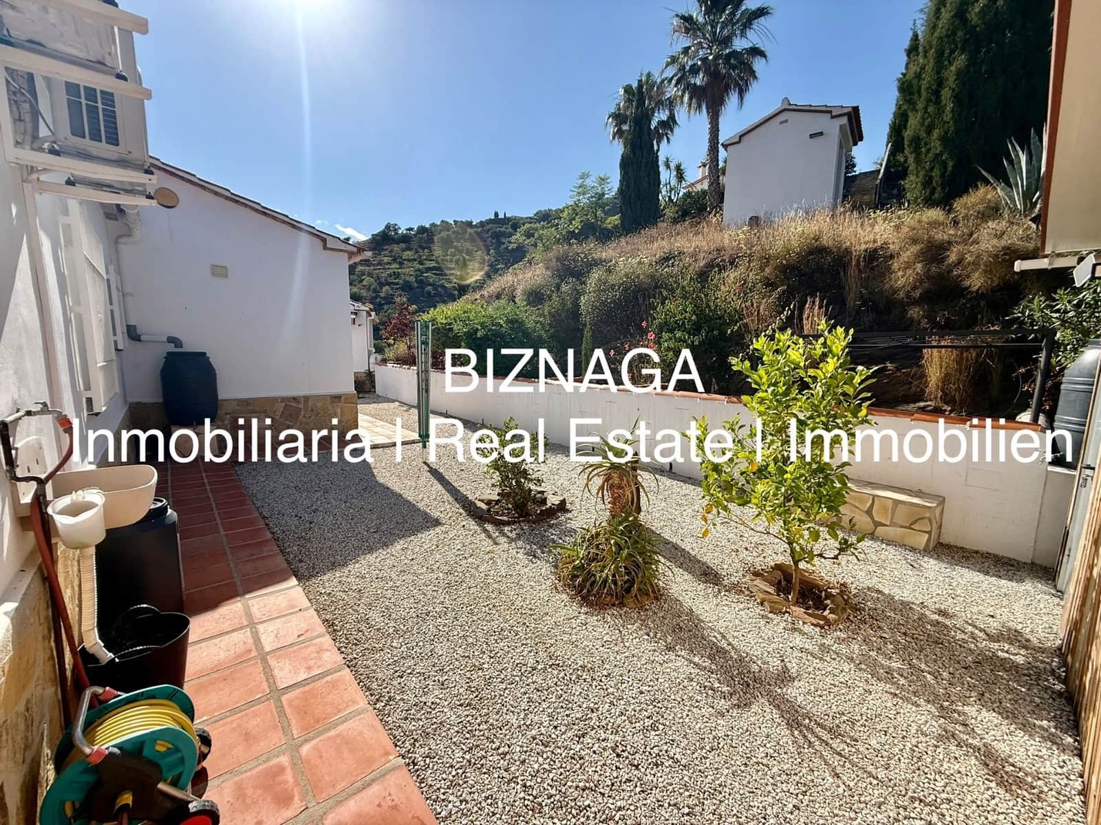 3 slaapkamer Villa te koop in Arenas met zwembad garage - € 535.000 (Ref: 9910074)