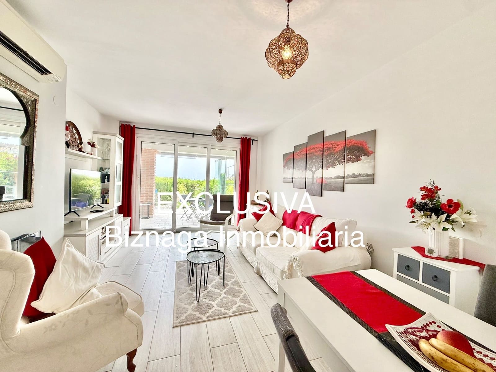 2 makuuhuone Paritalo myytävänä paikassa Torrox-Costa mukana uima-altaan 
autotalli - 275 000 € (Ref: 9986445)