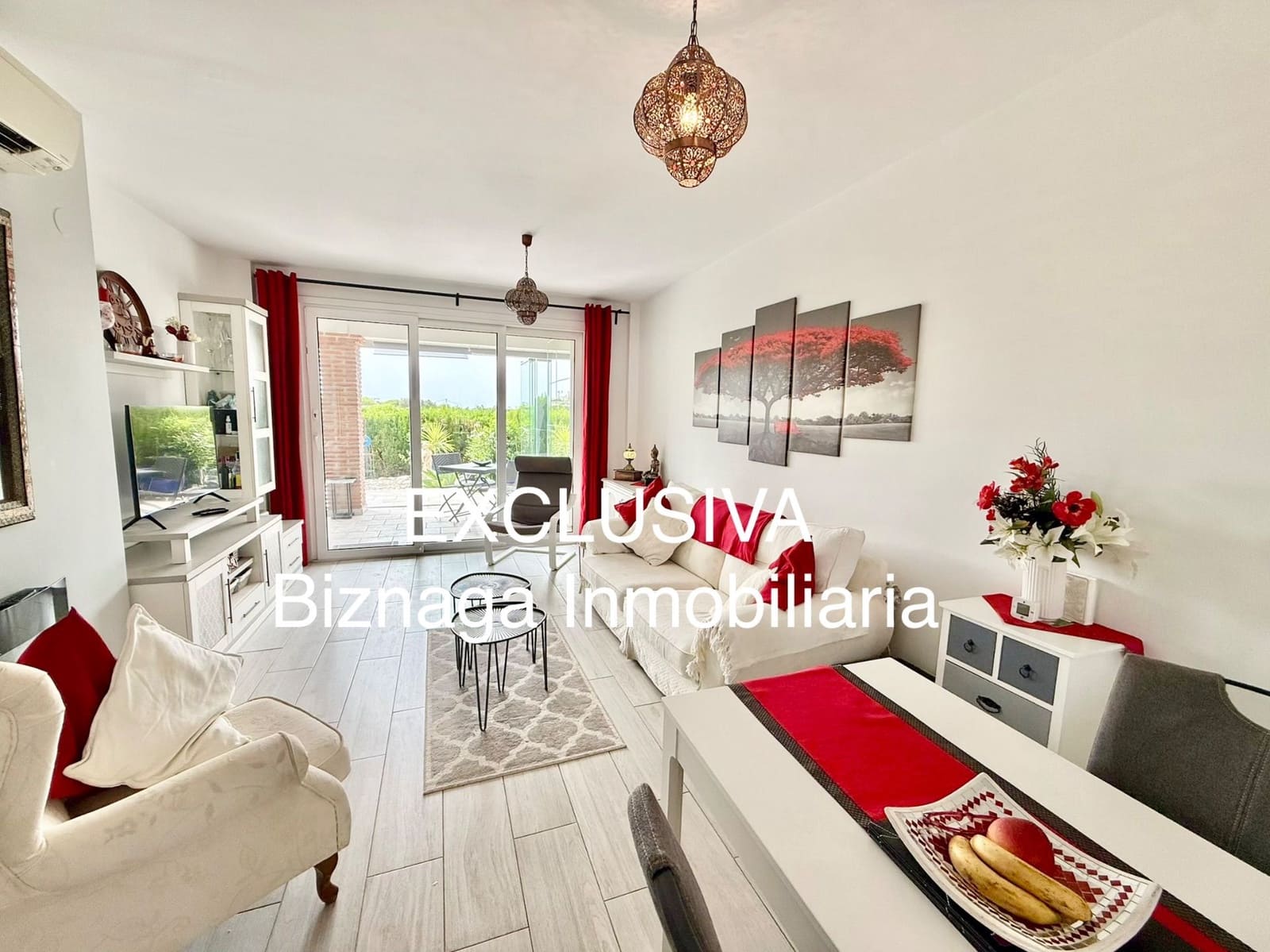 2 makuuhuone Paritalo myytävänä paikassa Torrox-Costa mukana uima-altaan 
autotalli - 275 000 € (Ref: 9986445)