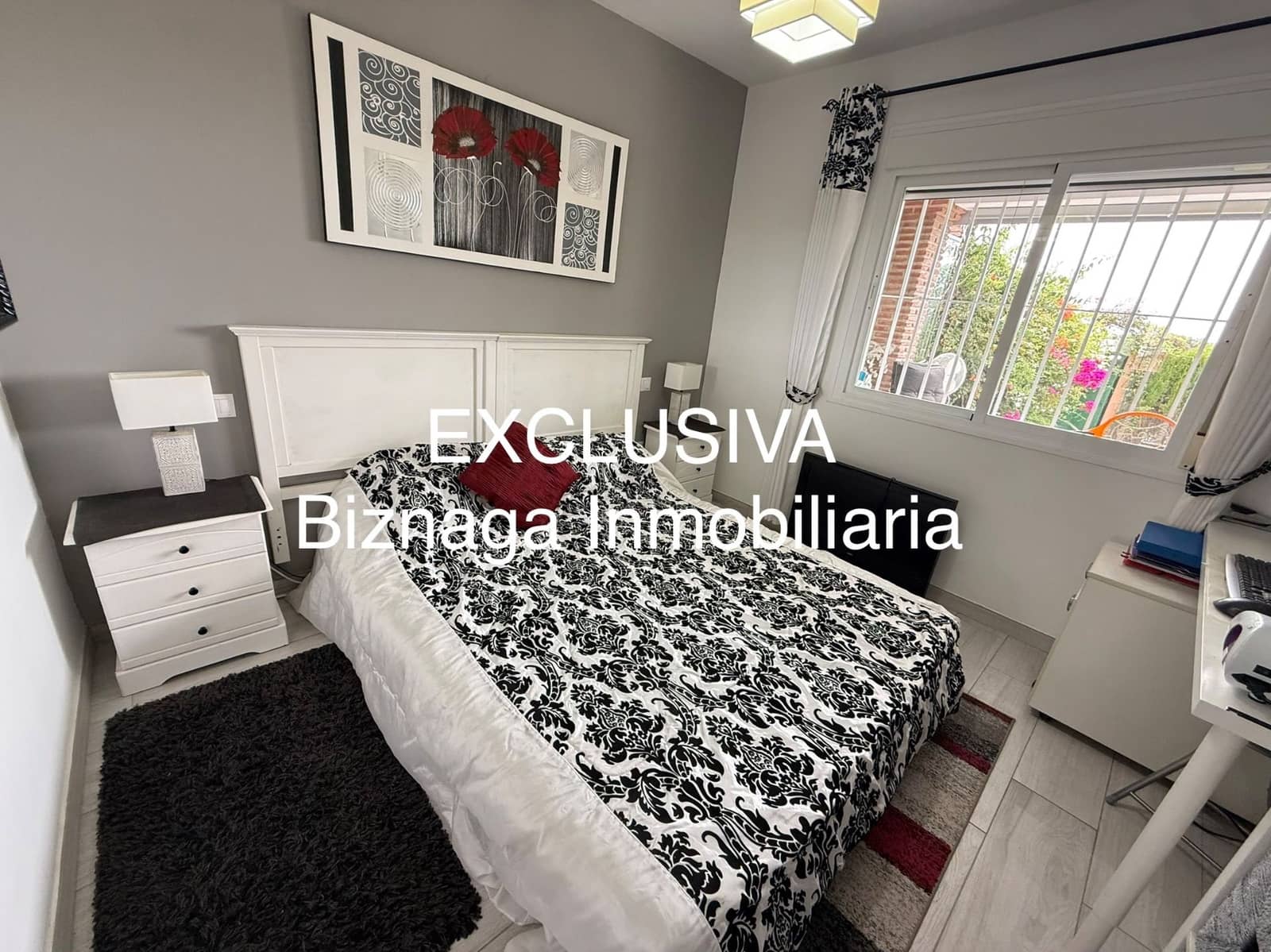 2 makuuhuone Paritalo myytävänä paikassa Torrox-Costa mukana uima-altaan 
autotalli - 275 000 € (Ref: 9986445)