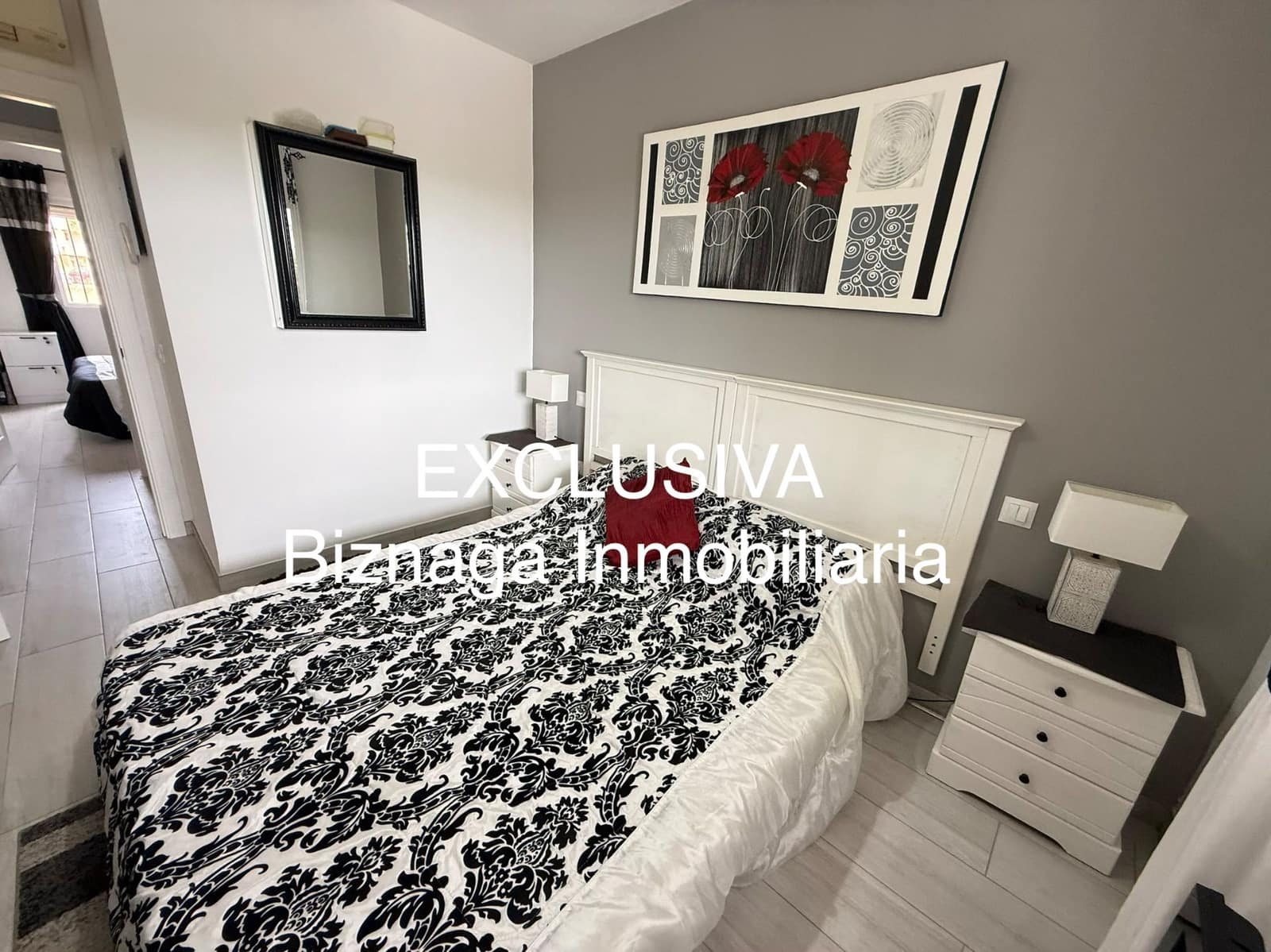 2 makuuhuone Paritalo myytävänä paikassa Torrox-Costa mukana uima-altaan 
autotalli - 275 000 € (Ref: 9986445)