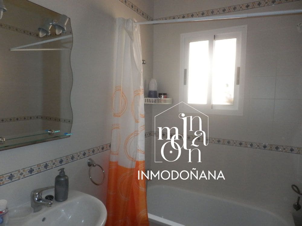 4 quarto Moradia para venda em Matalascanas com garagem - 360 000 € (Ref: 7931662)