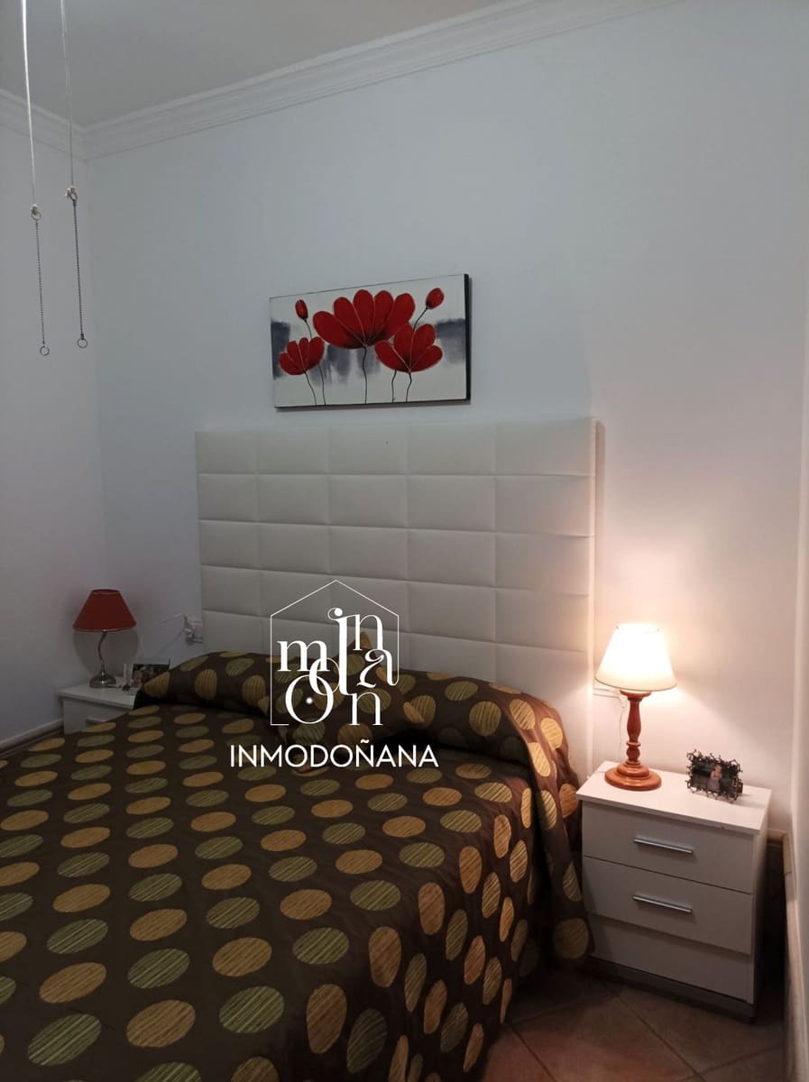 Chalet de 6 habitaciones en Matalascañas en venta - 396.000 € (Ref: 7931670)