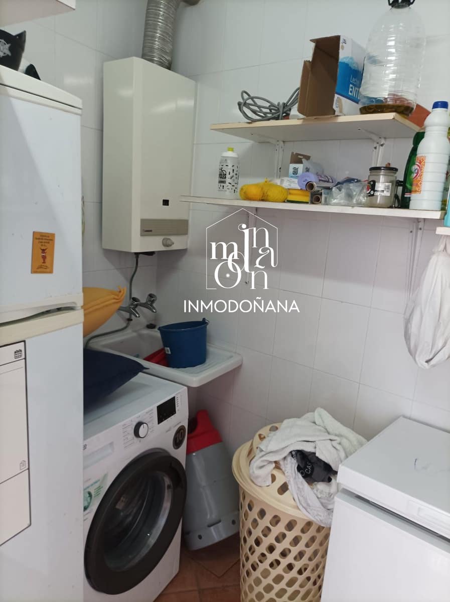 Chalet de 6 habitaciones en Matalascañas en venta - 396.000 € (Ref: 7931670)