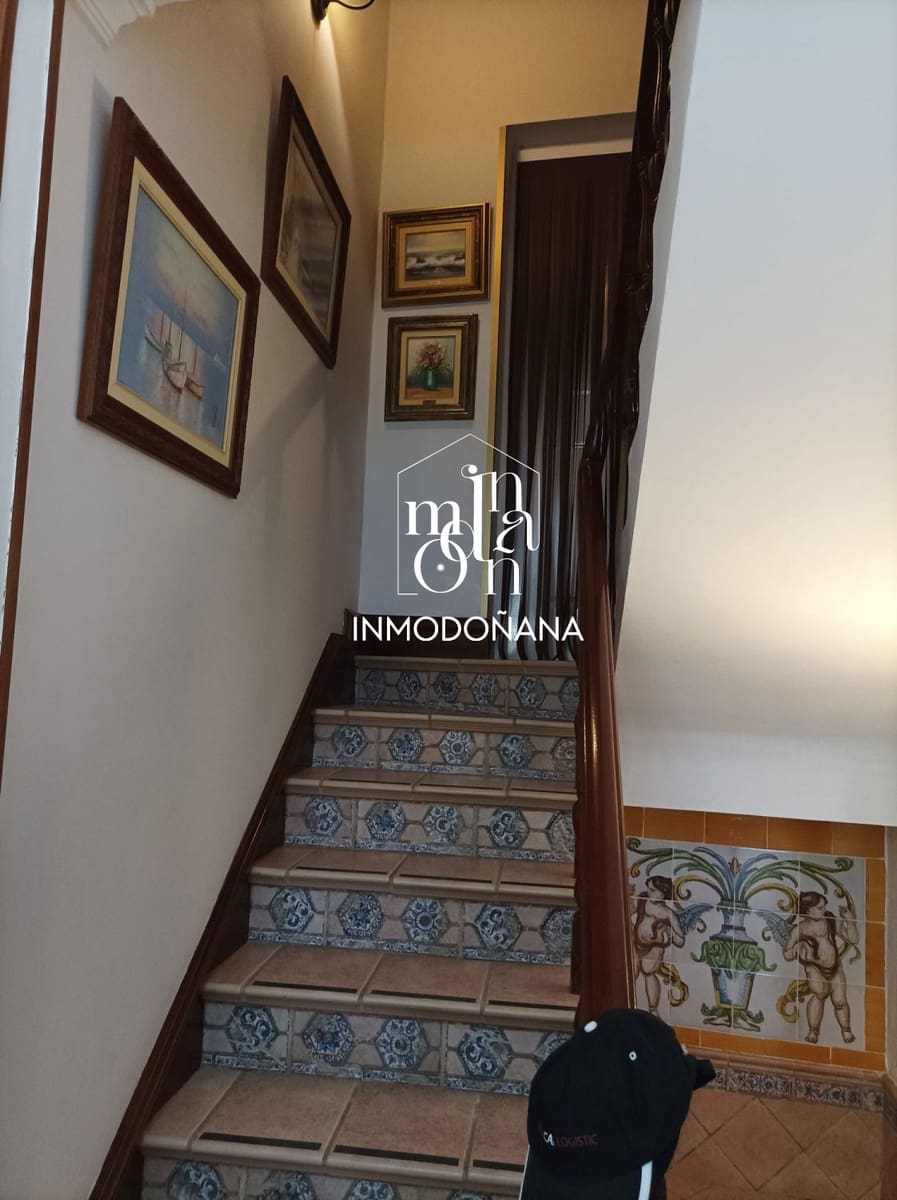 Chalet de 6 habitaciones en Matalascañas en venta - 396.000 € (Ref: 7931670)