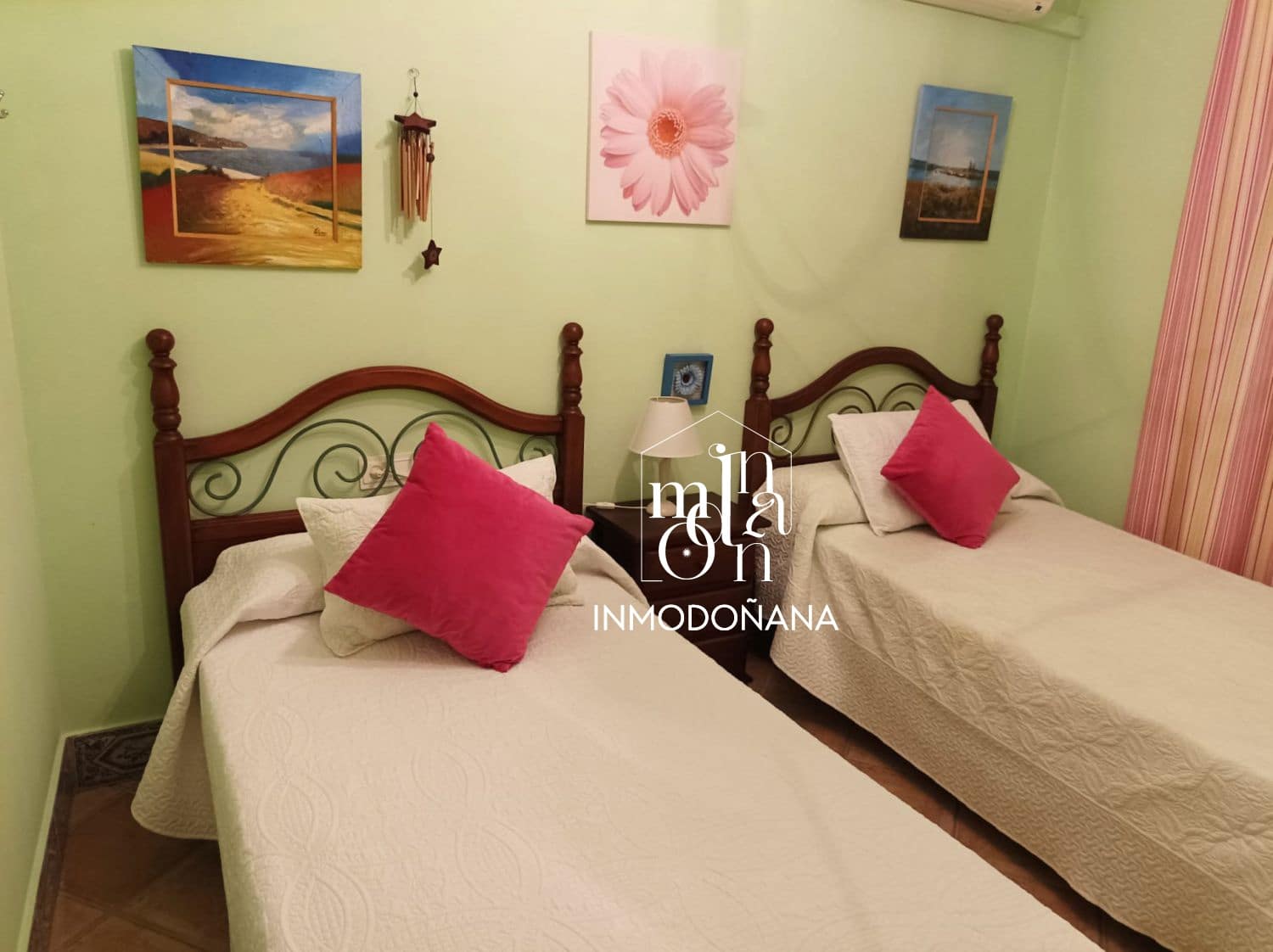 Chalet de 6 habitaciones en Matalascañas en venta - 396.000 € (Ref: 7931670)