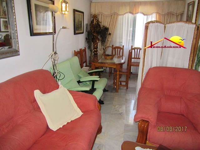 5 soveværelse Rækkehus til salg i Matalascañas, Almonte med garage - € 299.000 (Ref: 7931671)