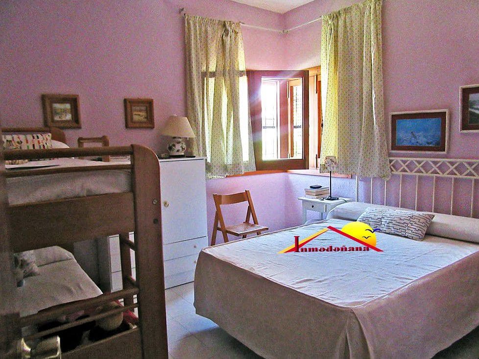 4 sovrum Villa till salu i Matalascanas - 570 000 € (Ref: 7931679)