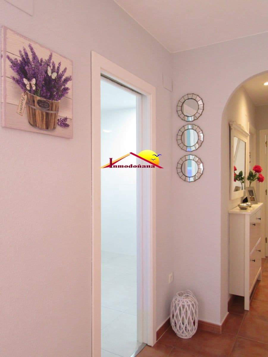 4 sovrum Semi-fristående Villa till salu i Matalascanas med garage - 320 000 € (Ref: 7931690)