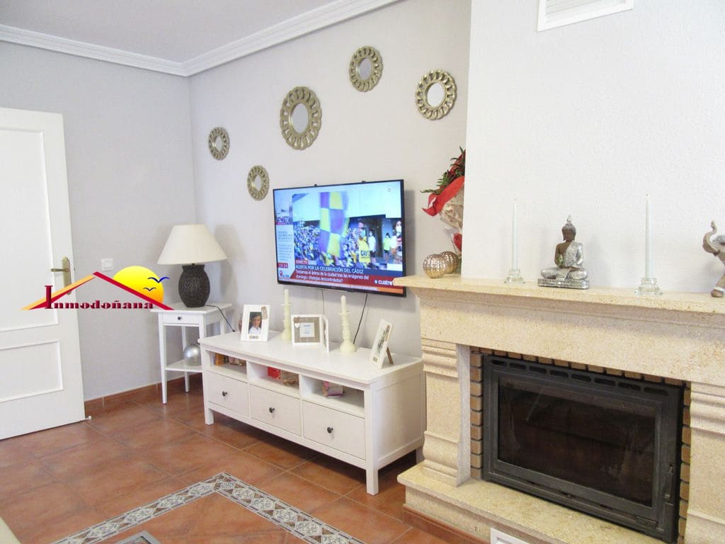 4 sovrum Semi-fristående Villa till salu i Matalascanas med garage - 320 000 € (Ref: 7931690)