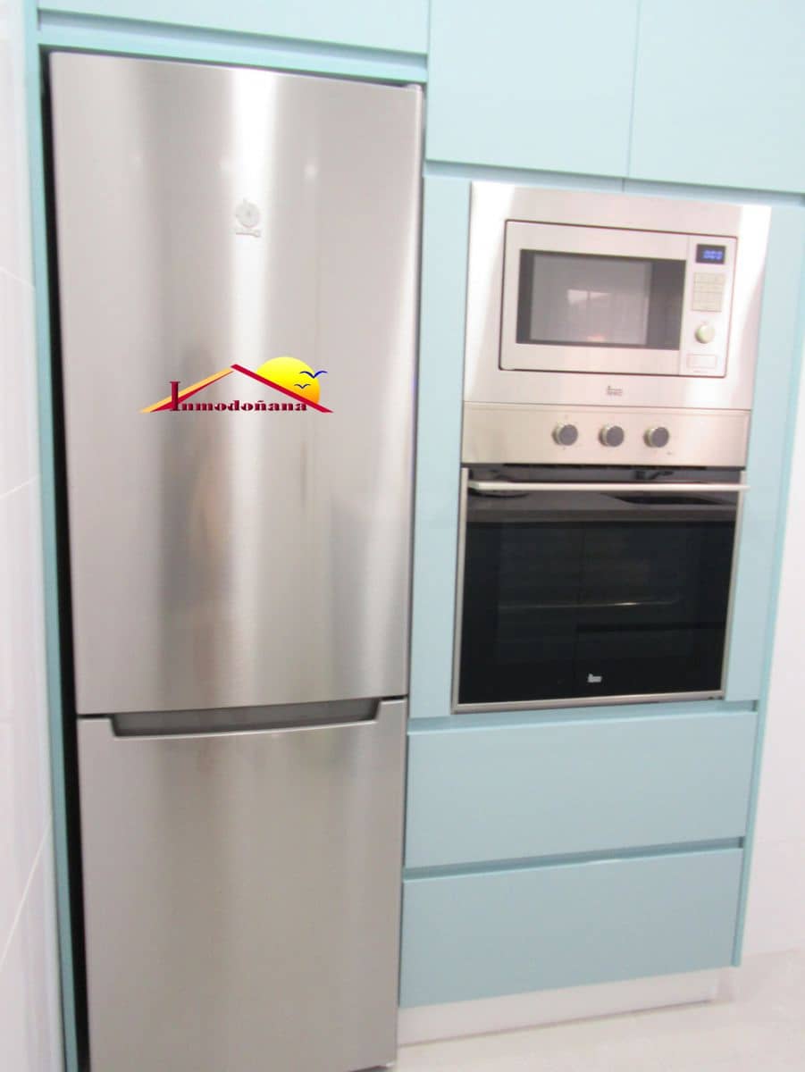 4 sovrum Semi-fristående Villa till salu i Matalascanas med garage - 320 000 € (Ref: 7931690)