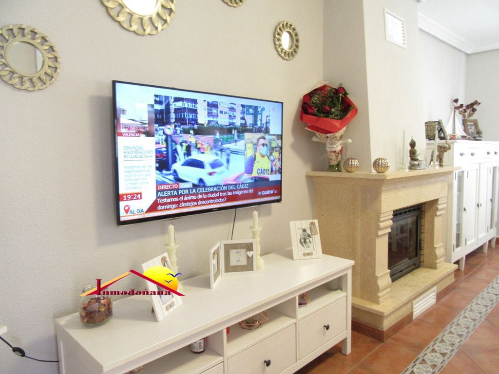 4 sovrum Semi-fristående Villa till salu i Matalascanas med garage - 320 000 € (Ref: 7931690)