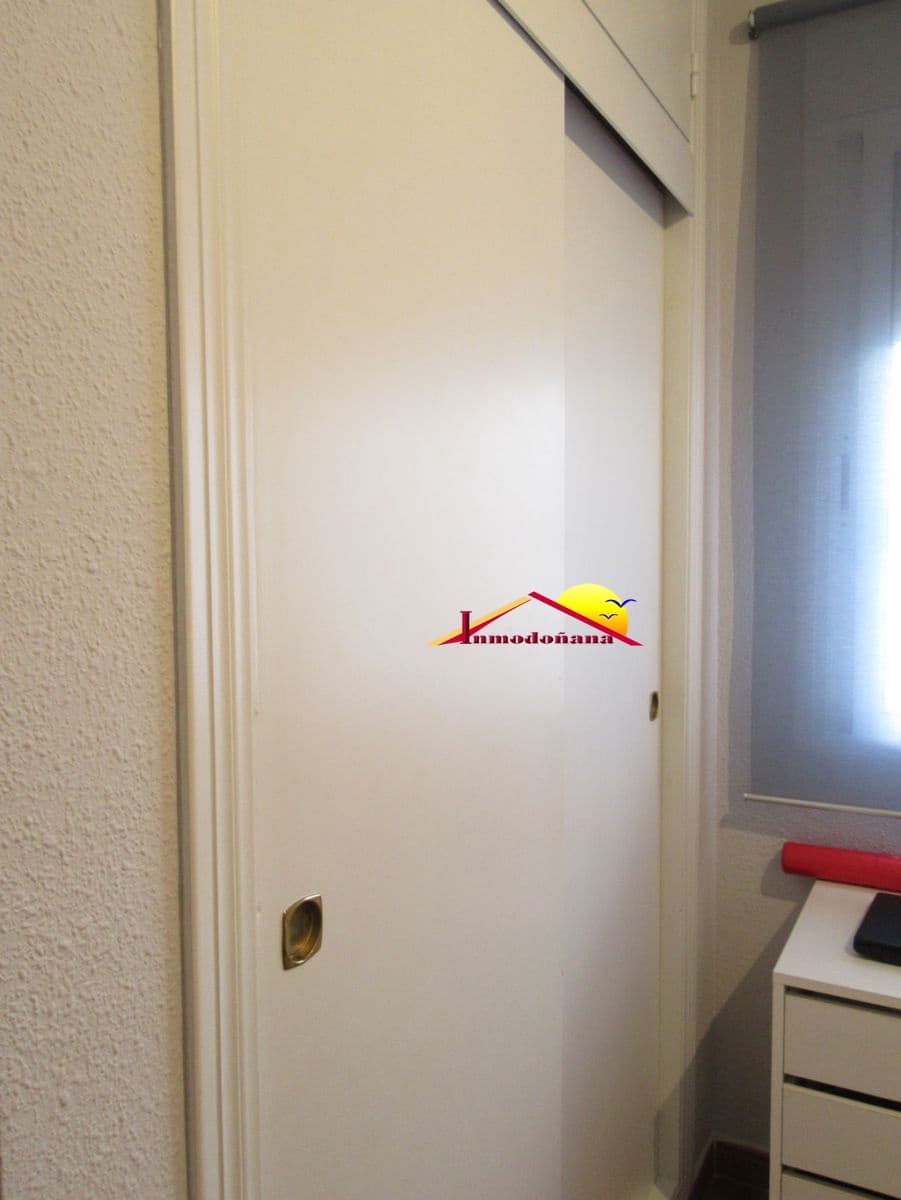 4 sovrum Semi-fristående Villa till salu i Matalascanas med garage - 320 000 € (Ref: 7931690)