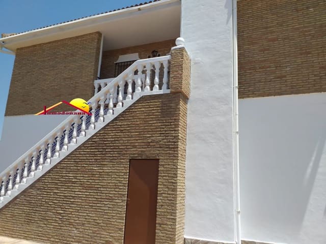 5 soveværelse Villa til salg i Matalascañas, Almonte med garage - € 412.000 (Ref: 7931701)