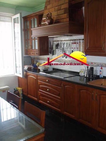 4 Zimmer Villa zu verkaufen in Matalascañas, Almonte - 750.000 € (Ref: 7931713)