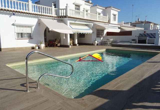 4 soveværelse Semi-Rækkehus til salg i Matalascañas, Almonte - € 450.000 (Ref: 7931719)