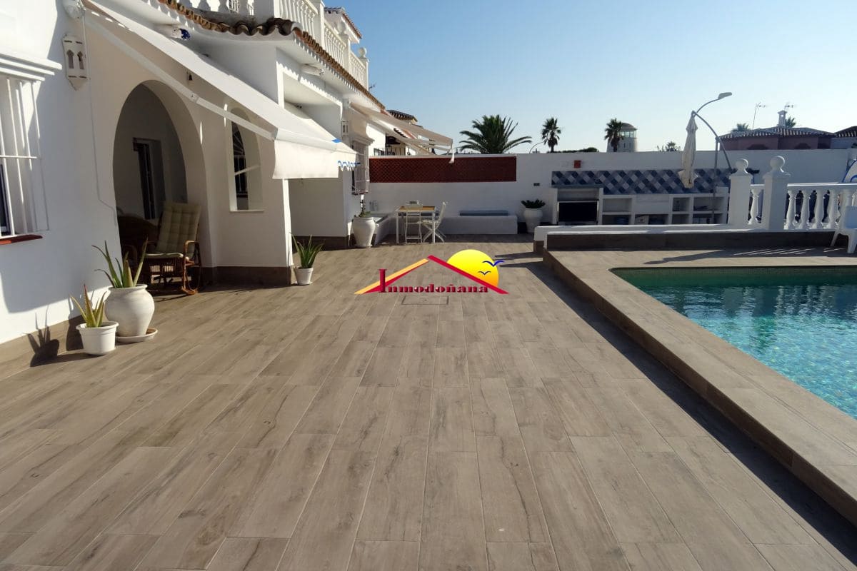 4 soveværelse Semi-Rækkehus til salg i Matalascanas - € 450.000 (Ref: 7931719)