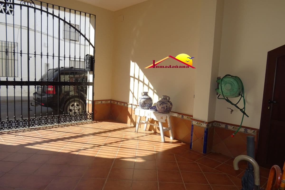Casa de 4 habitaciones en Almonte en venta - 190.000 € (Ref: 7931743)